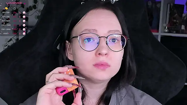 power robynn online show from October 28, 4:57 pm