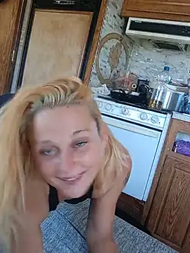 Queen2454 online show from July 16, 7:29 pm
