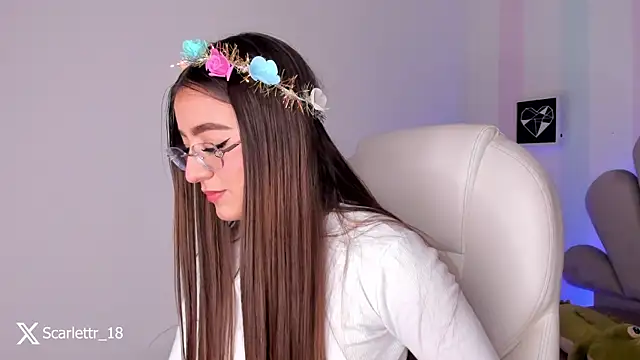Snapshot of scarlett_rose_1 chatting on October 22, 3:06 pm scarlett rose 1 online show from October 22, 3:06 pm