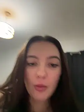 Victoria6989 online show from February 11, 4:30 pm