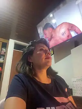 XxAntonellaxxx online show from March 21, 12:04 am