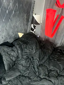 Snapshot of LolaReaX chatting on October 21, 10:08 am LolaReaX online show from October 21, 10:08 am