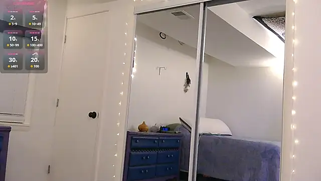 dixie comanche online show from October 3, 1:54 am