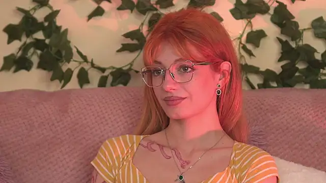 DaphneRose online show from January 14, 5:01 am