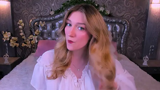 AngelAnabelle online show from March 5, 8:59 pm