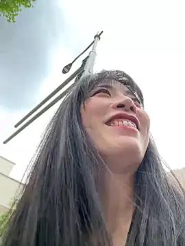 yourkeer online show from April 16, 6:46 am