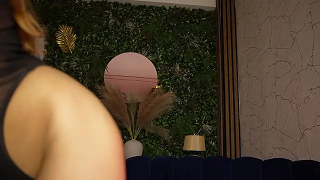 sisi von dee online show from March 26, 8:43 pm