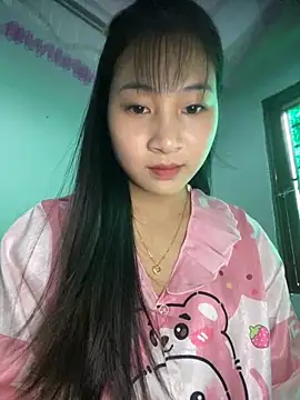banlinh004 online show from October 9, 5:11 am