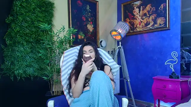 nicolepalmer online show from October 31, 10:52 am