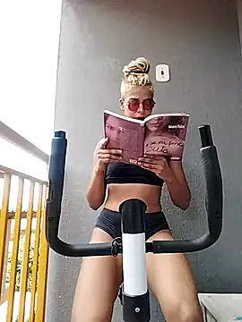 Helenoir online show from February 13, 2:51 pm