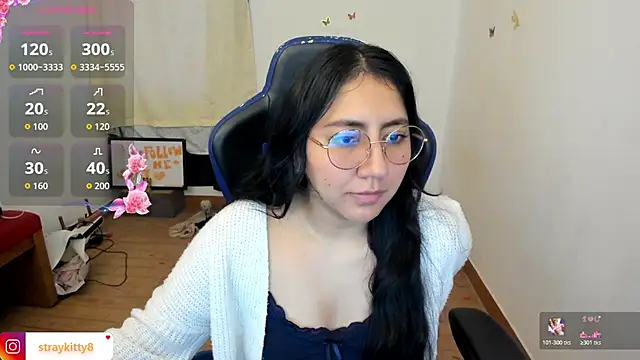 LoveLyy- online show from February 16, 1:44 pm