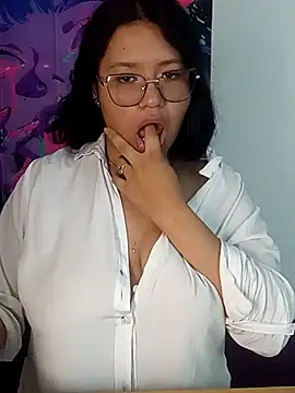 MaviEvil  online show from October 21, 1:48 pm