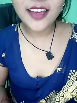Snapshot of Rashmi_011 chatting on October 21, 4:55 pm Rashmi 011 online show from October 21, 4:55 pm