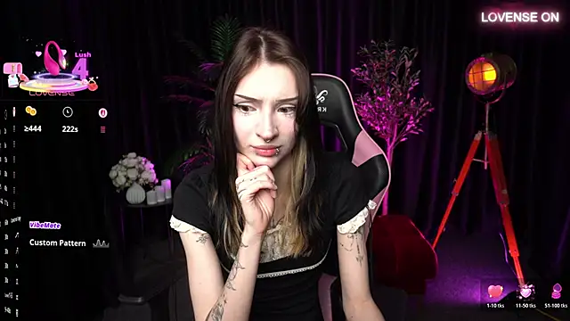 Trix Void online show from February 17, 11:53 am