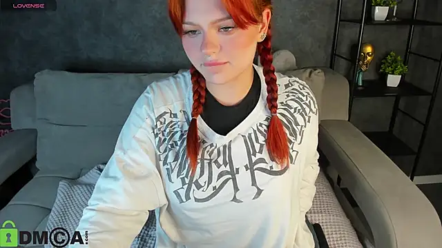 Snapshot of Barbara_Mitchel chatting on October 14, 1:08 am Barbara Mitchel online show from October 14, 1:08 am