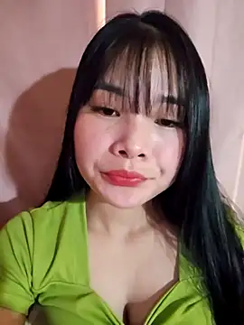 Snapshot of Mylove-here chatting on October 28, 5:13 am Mylove-here online show from October 28, 5:13 am