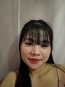 Snapshot of Mylove-here chatting on October 17, 5:38 pm Mylove-here online show from October 17, 5:38 pm