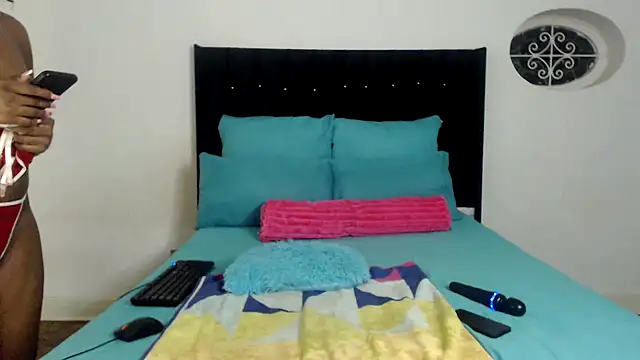 MissLola026 online show from March 4, 2:18 am