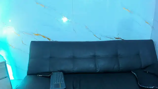 Little nicoll online show from March 2, 11:32 pm