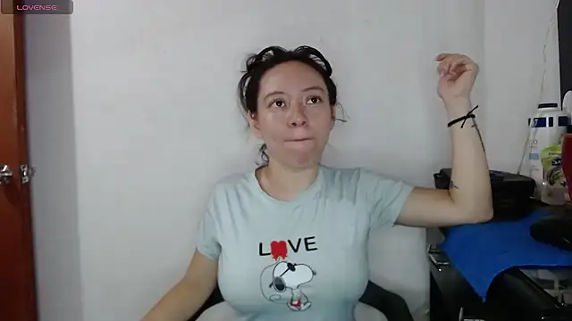 Damara Rolands- online show from November 5, 6:13 pm