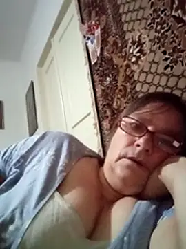 MilaCold5443 online show from November 29, 6:17 am