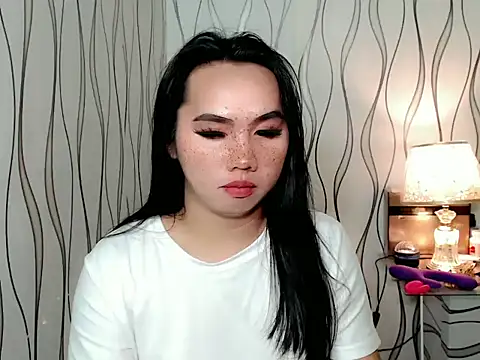 im ursweetheart online show from October 10, 4:01 pm