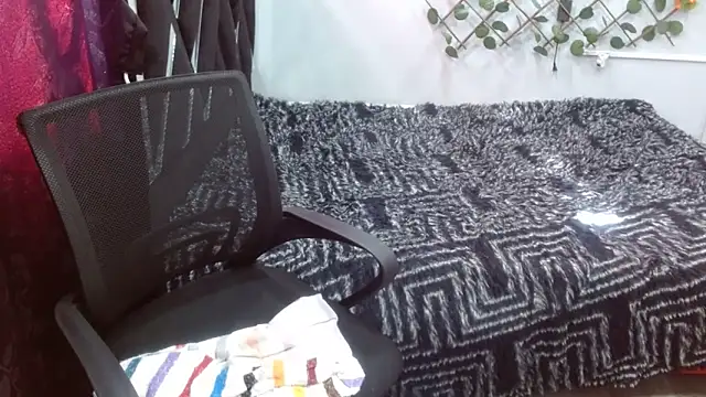 Melani ebony online show from March 21, 1:38 pm