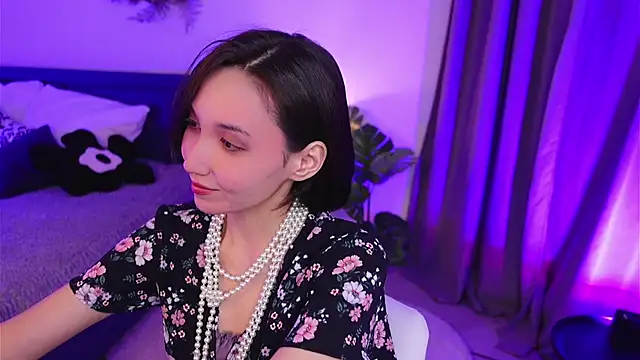 GentleMusee online show from December 3, 10:23 pm