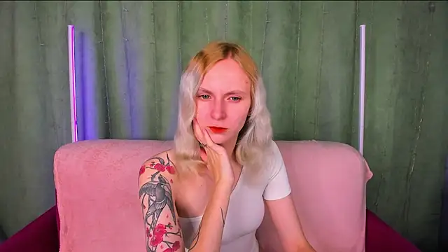 LikiLips online show from December 22, 1:09 am