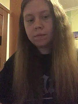 LunaVirelle online show from May 2, 6:11 pm