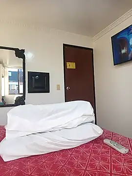 Lucy colee online show from December 13, 10:27 pm