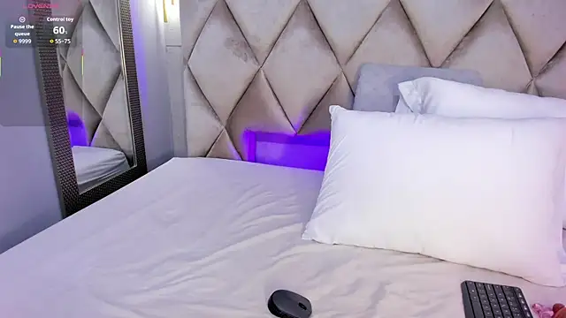 GabyParker  online show from October 24, 12:56 pm