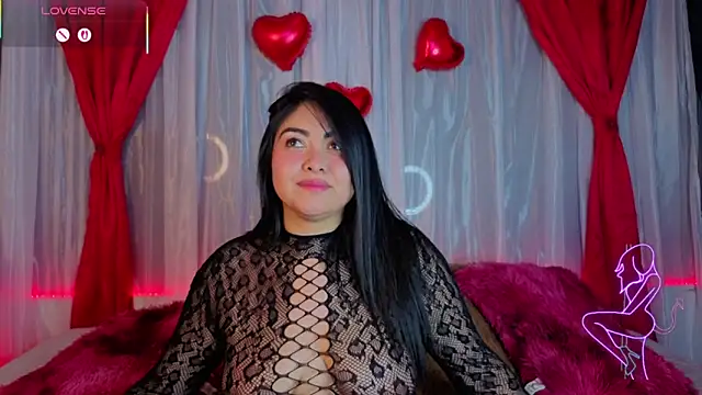 Victoria Jonhss online show from February 12, 1:18 am