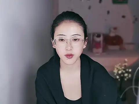 Queena  online show from January 13, 1:22 am