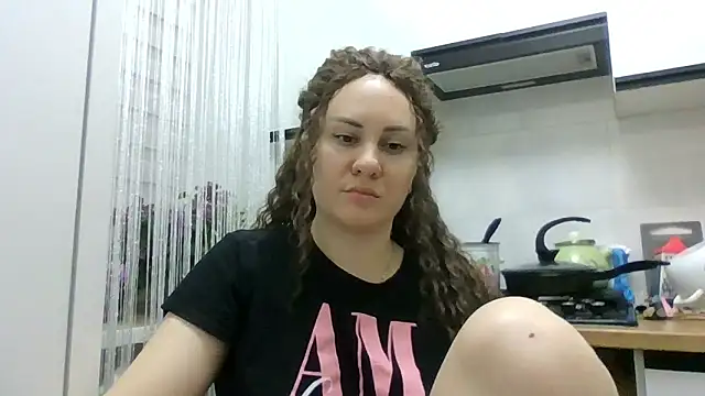 MeadowEyes online show from May 10, 7:49 pm