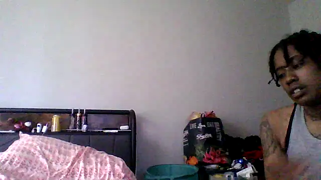 dezzidavill online show from February 24, 7:23 pm