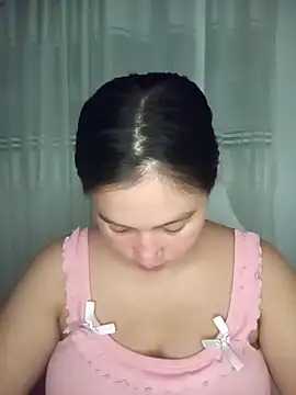 Natacha 02 online show from March 4, 4:30 am