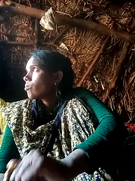 Cutsedi3 online show from November 11, 9:06 am