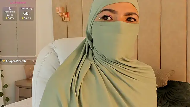  naylaa  online show from November 20, 4:13 am