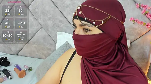  naylaa  online show from April 24, 3:09 am