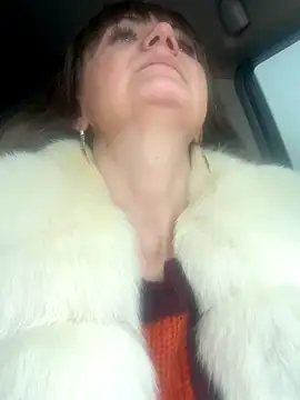 Butterfly8385 online show from December 5, 12:06 pm