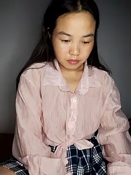 pusi xinh online show from October 17, 8:50 am