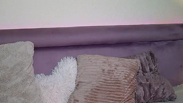 JoelleApril online show from February 27, 10:53 pm