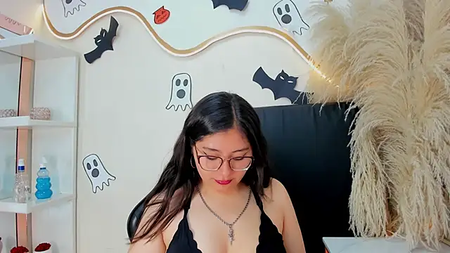 ZeleneJones online show from October 14, 11:46 am