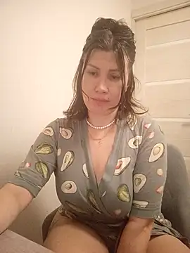 Ambika beauty online show from March 21, 9:31 pm