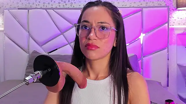 GabbiePrice online show from March 16, 12:09 pm