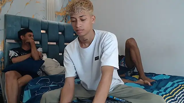 EMPIRE BOYS1 online show from March 25, 7:28 pm