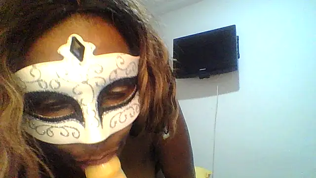 wchocolate online show from October 21, 1:53 am