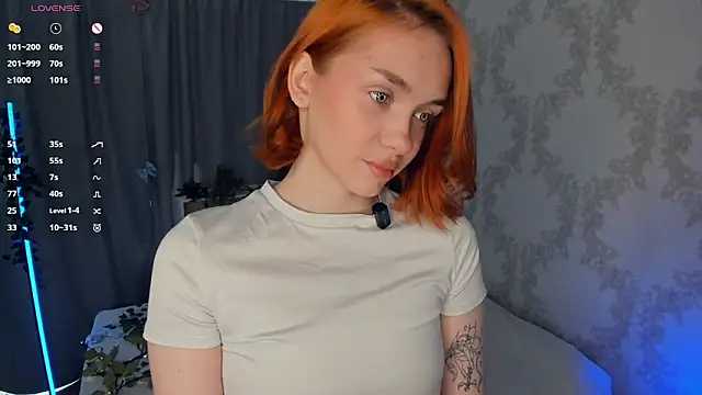 Foxy blush online show from March 17, 10:41 am