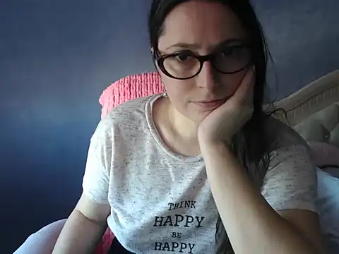 LuckyLisa23 online show from March 10, 1:26 pm